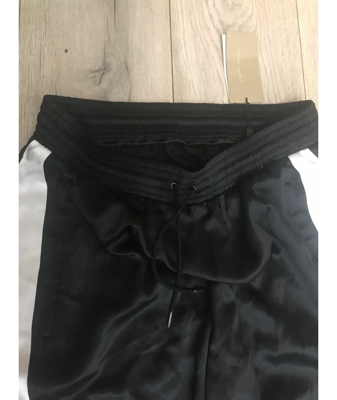 BURBERRY Черные шелковые прямые брюки, фото 3