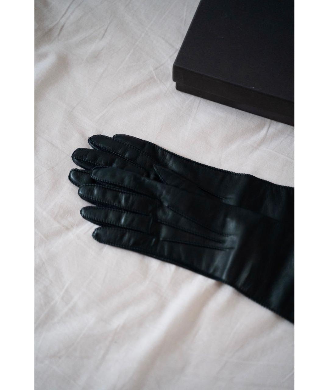 BOTTEGA VENETA Черные кожаные перчатки, фото 2