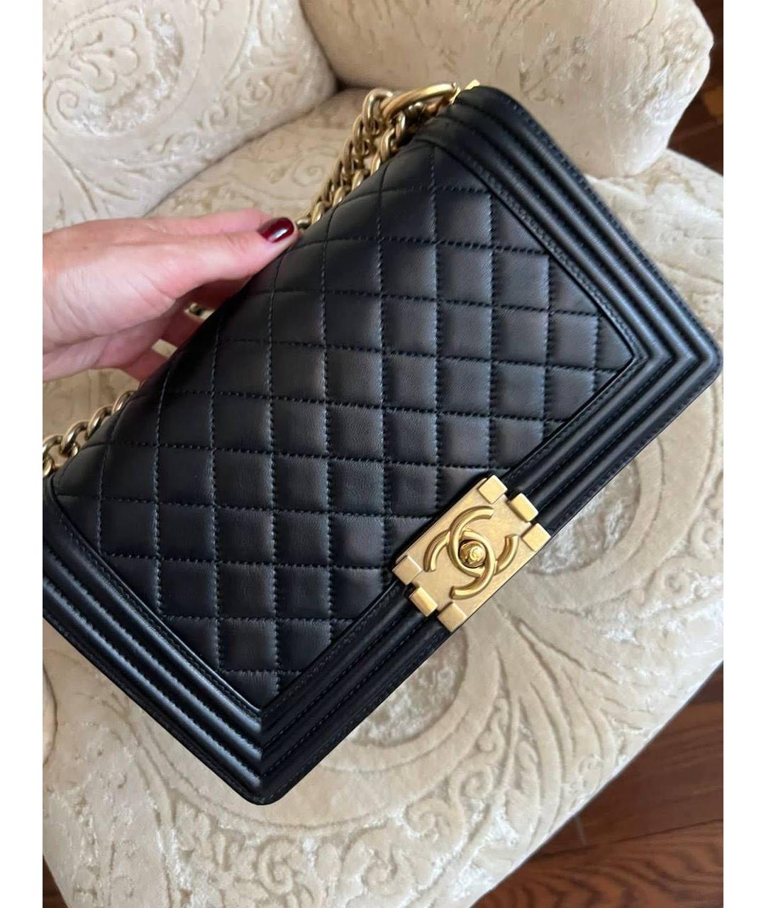 CHANEL Черная кожаная сумка через плечо, фото 6