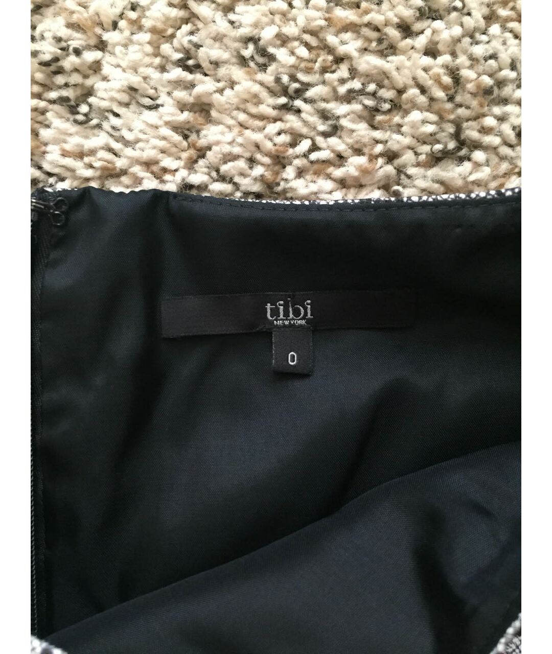 TIBI Черное коктейльное платье, фото 5