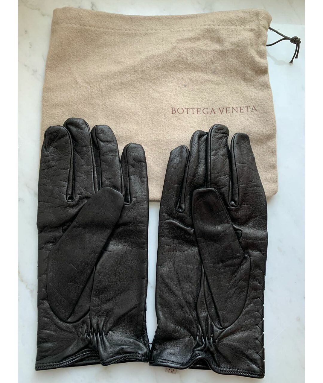 BOTTEGA VENETA Черные кожаные перчатки, фото 4