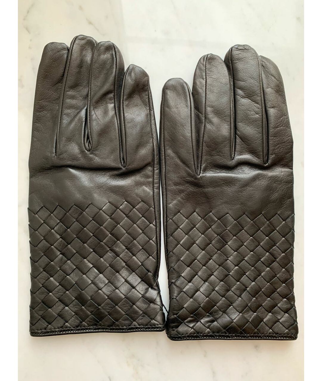 BOTTEGA VENETA Черные кожаные перчатки, фото 5