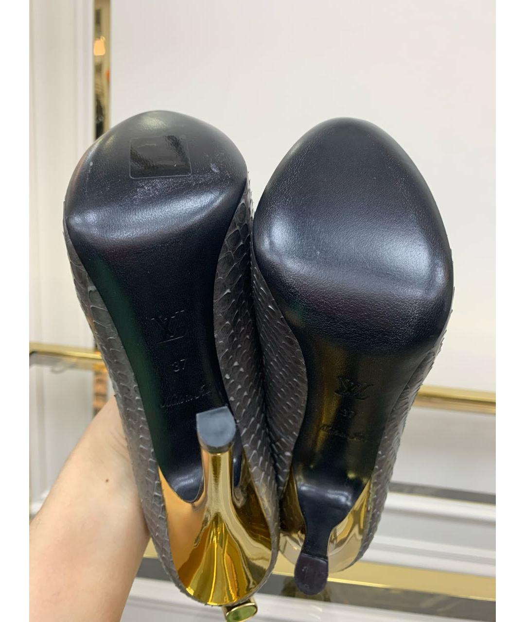 LOUIS VUITTON Серые туфли из экзотической кожи, фото 7