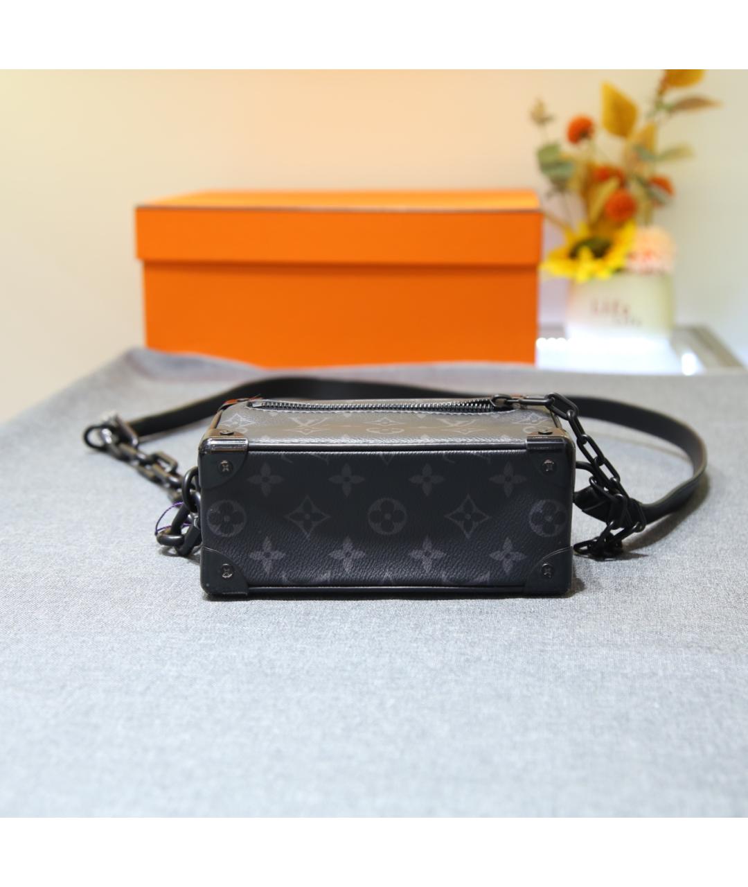 LOUIS VUITTON PRE-OWNED Черная сумка на плечо, фото 3