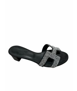 HERMES Шлепанцы