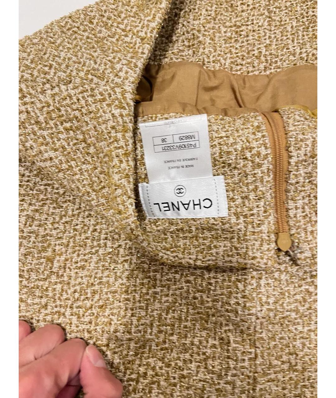 CHANEL PRE-OWNED Золотая твидовая юбка мини, фото 3