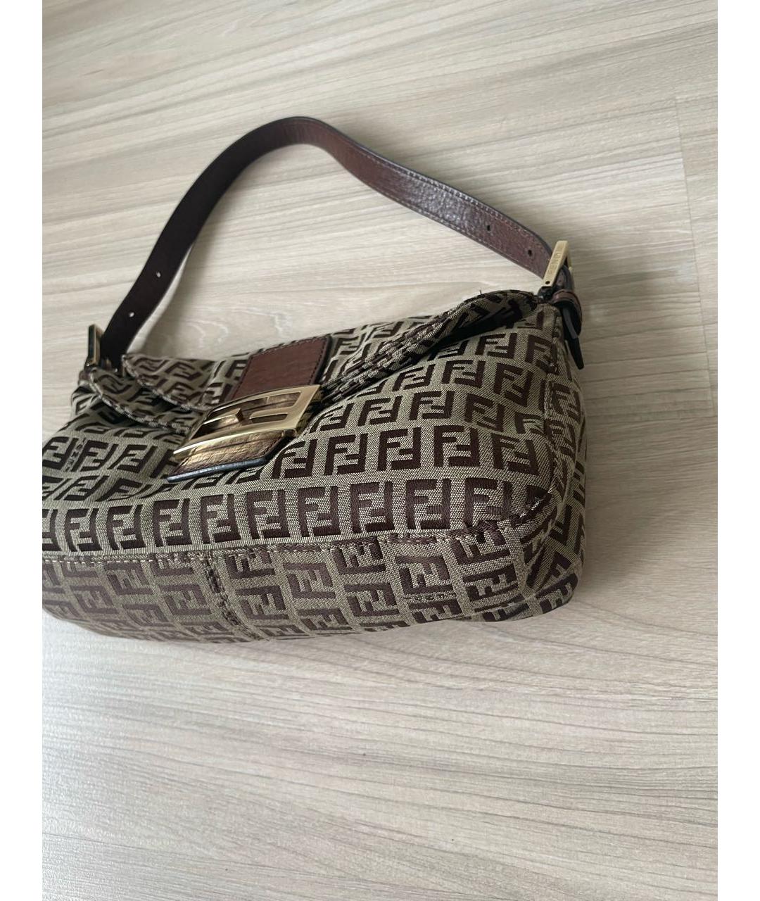 FENDI Коричневая сумка с короткими ручками, фото 3