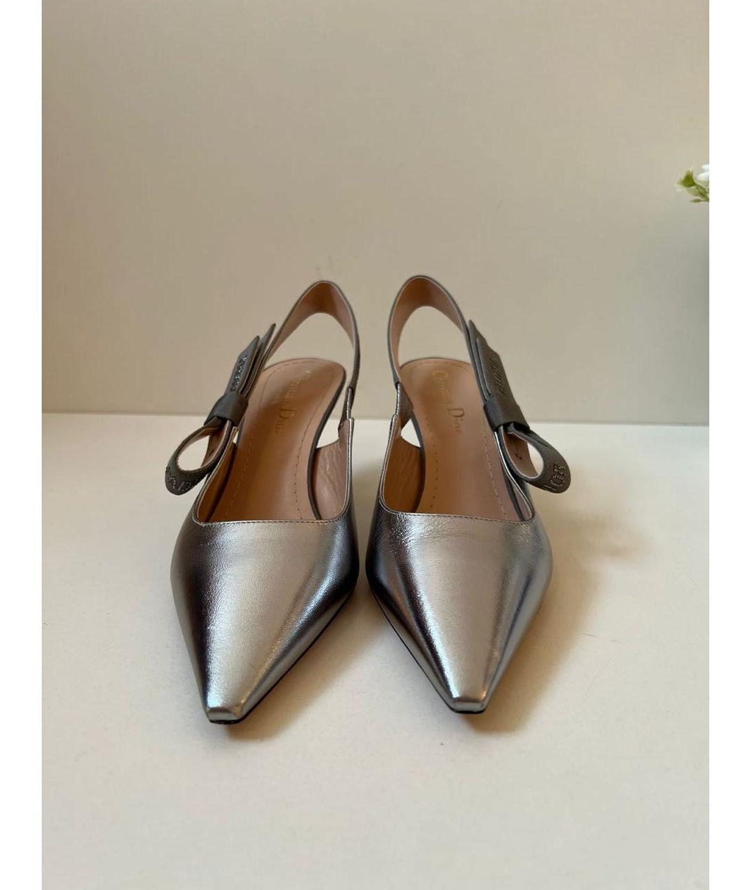 CHRISTIAN DIOR Серебряные кожаные туфли, фото 3