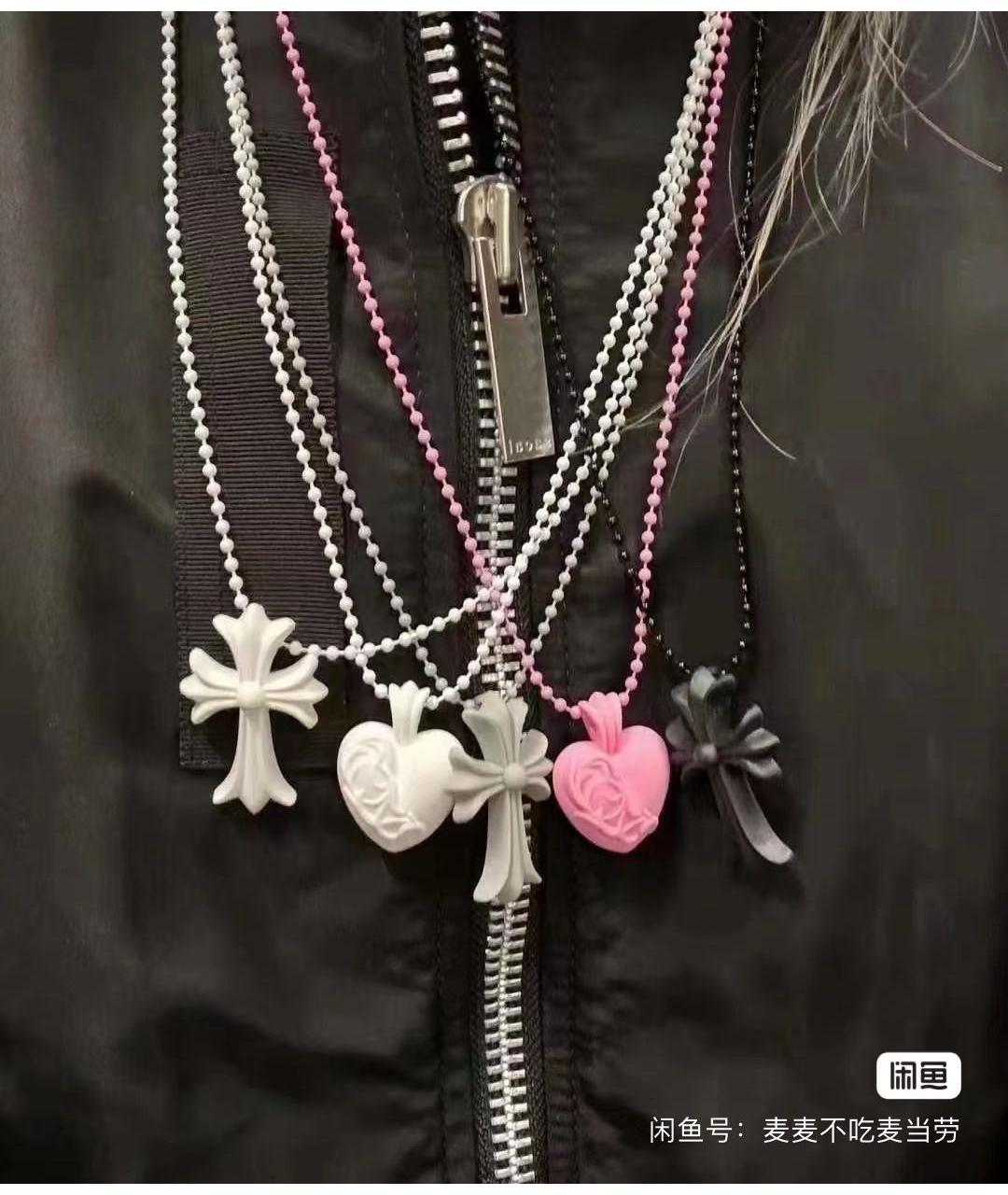 CHROME HEARTS Черная пластиковая подвеска, фото 3