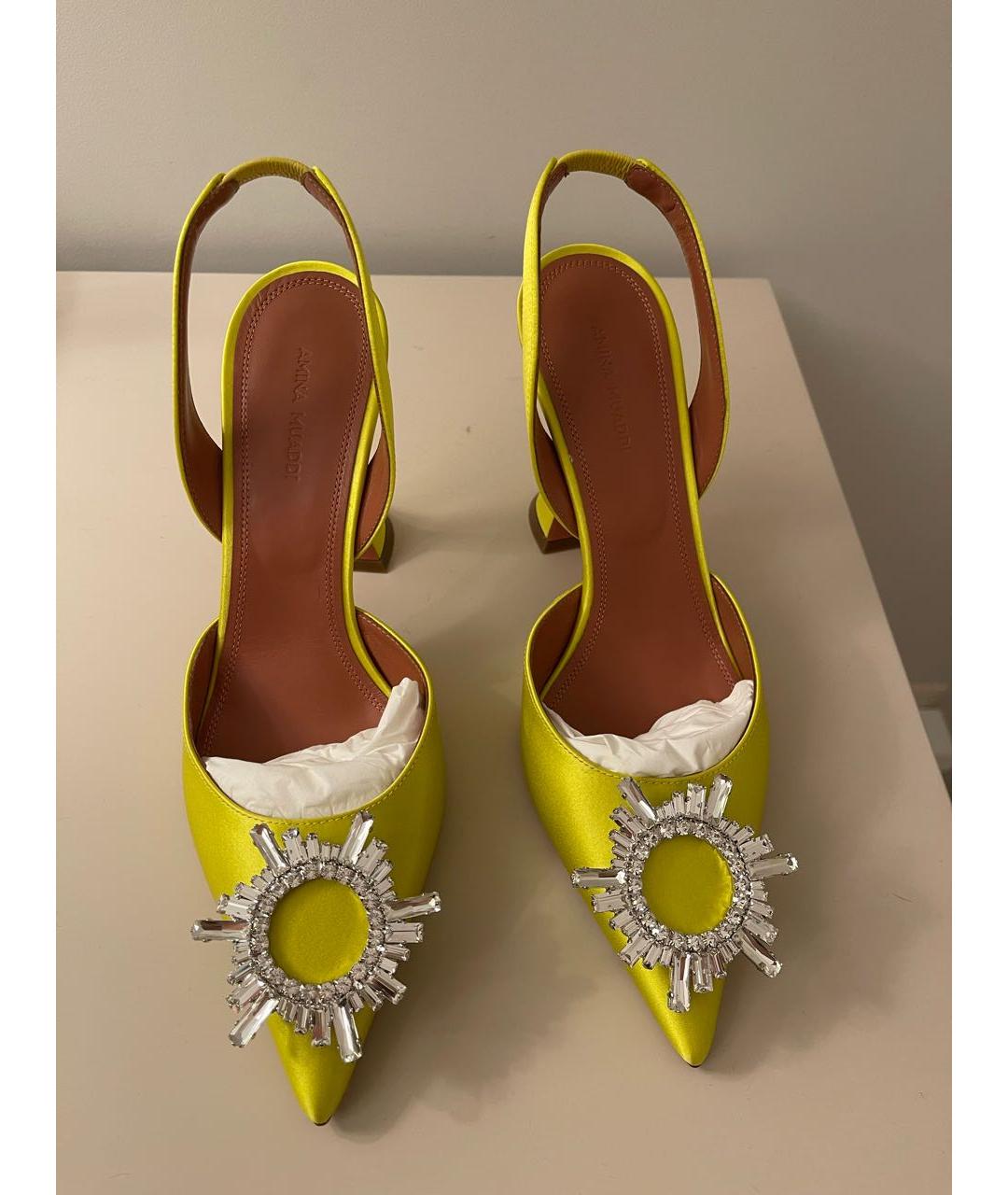 Amina Muaddi Желтые текстильные туфли, фото 5