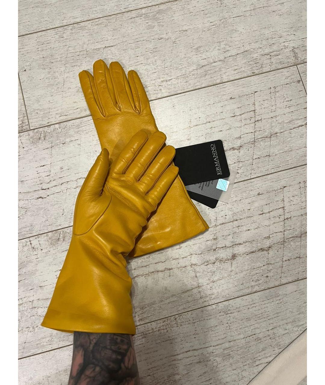 ERMANNO SCERVINO Желтые кожаные перчатки, фото 3