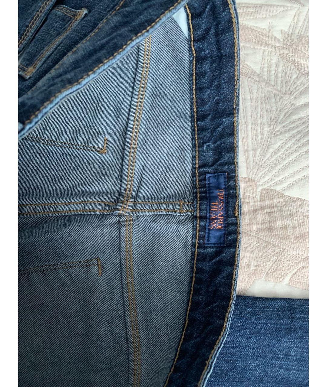 TRUSSARDI JEANS Темно-синие хлопко-эластановые джинсы слим, фото 3