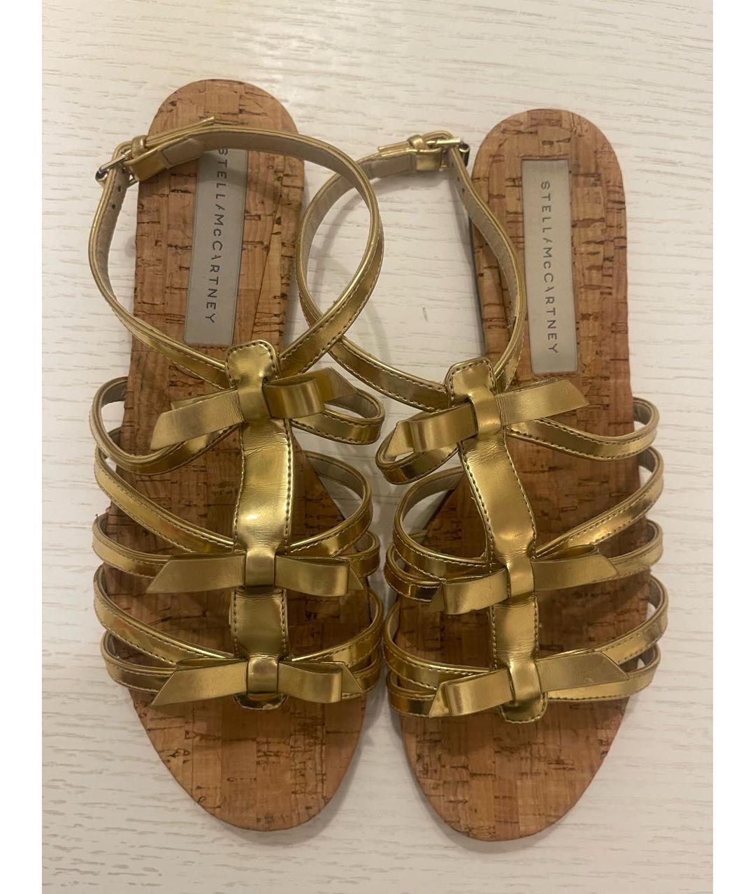 STELLA MCCARTNEY Золотые кожаные сандалии, фото 2