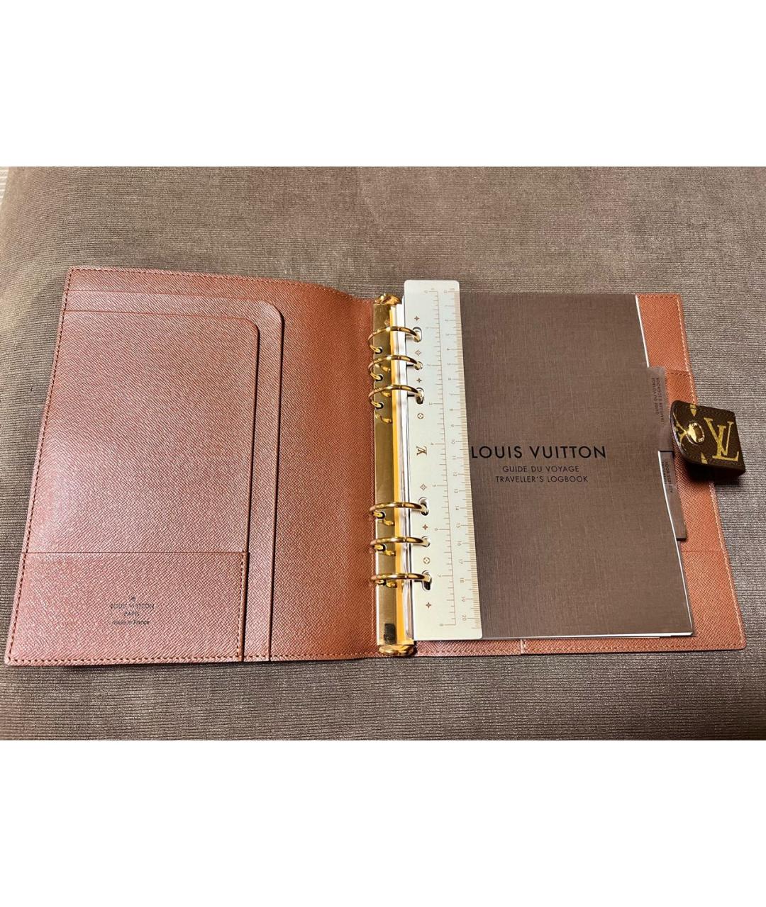 LOUIS VUITTON PRE-OWNED Книга, фото 5