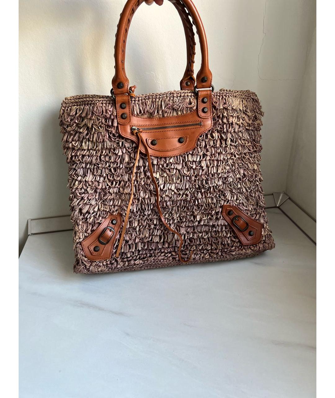 BALENCIAGA Серая пелетеная пляжная сумка, фото 2