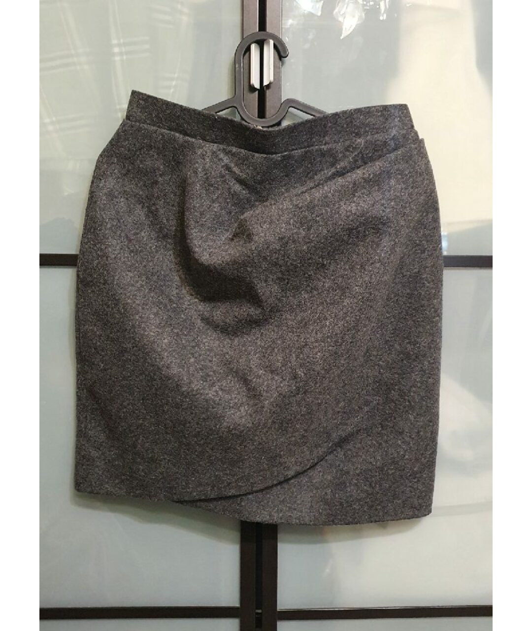 CARVEN Антрацитовая шерстяная юбка мини, фото 4