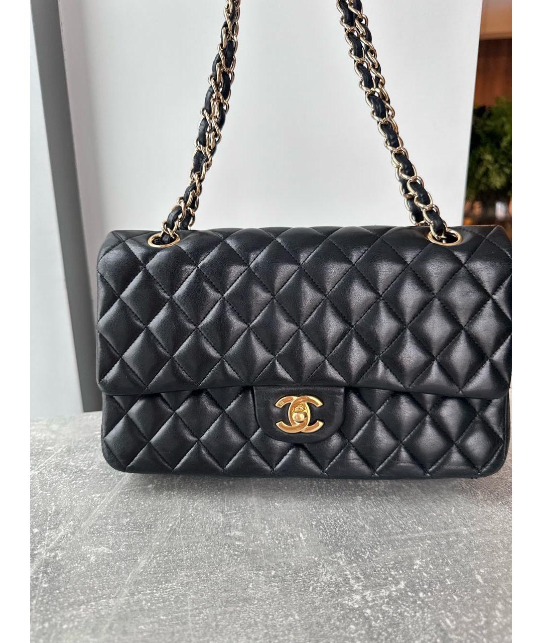 CHANEL Черная кожаная сумка с короткими ручками, фото 3