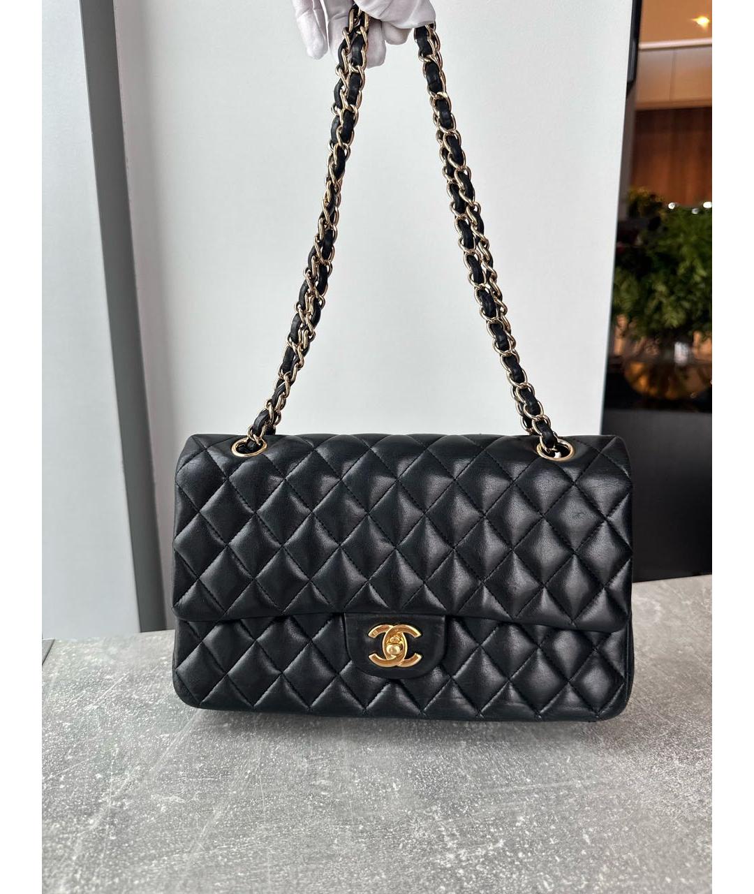 CHANEL Черная кожаная сумка с короткими ручками, фото 9