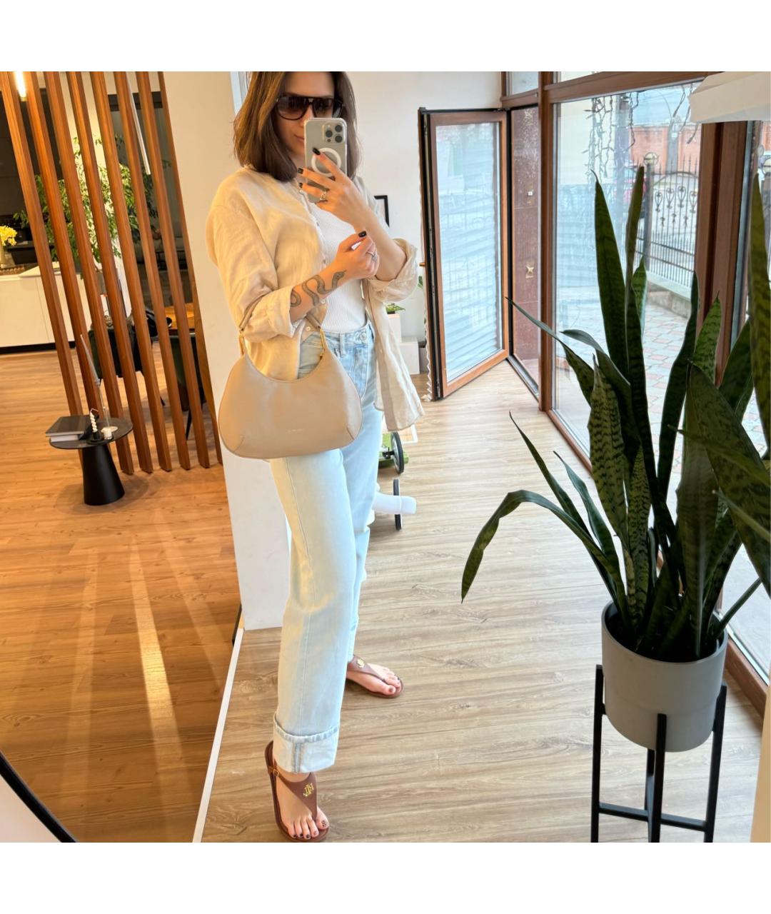 COCCINELLE Бежевая кожаная сумка с короткими ручками, фото 7