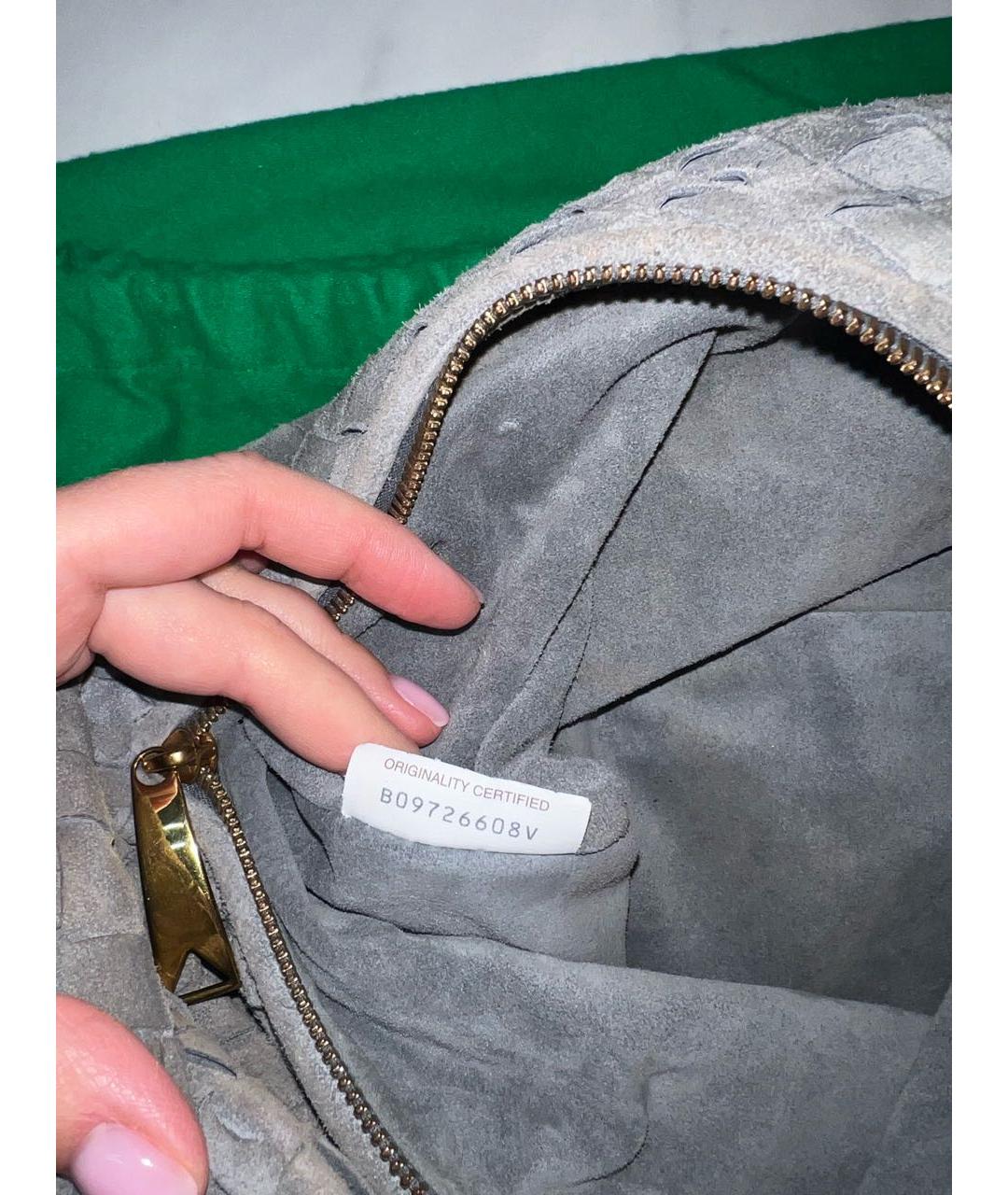 BOTTEGA VENETA Серая замшевая сумка с короткими ручками, фото 6