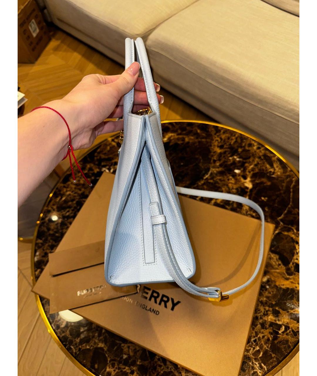 BURBERRY Голубая кожаная сумка тоут, фото 2