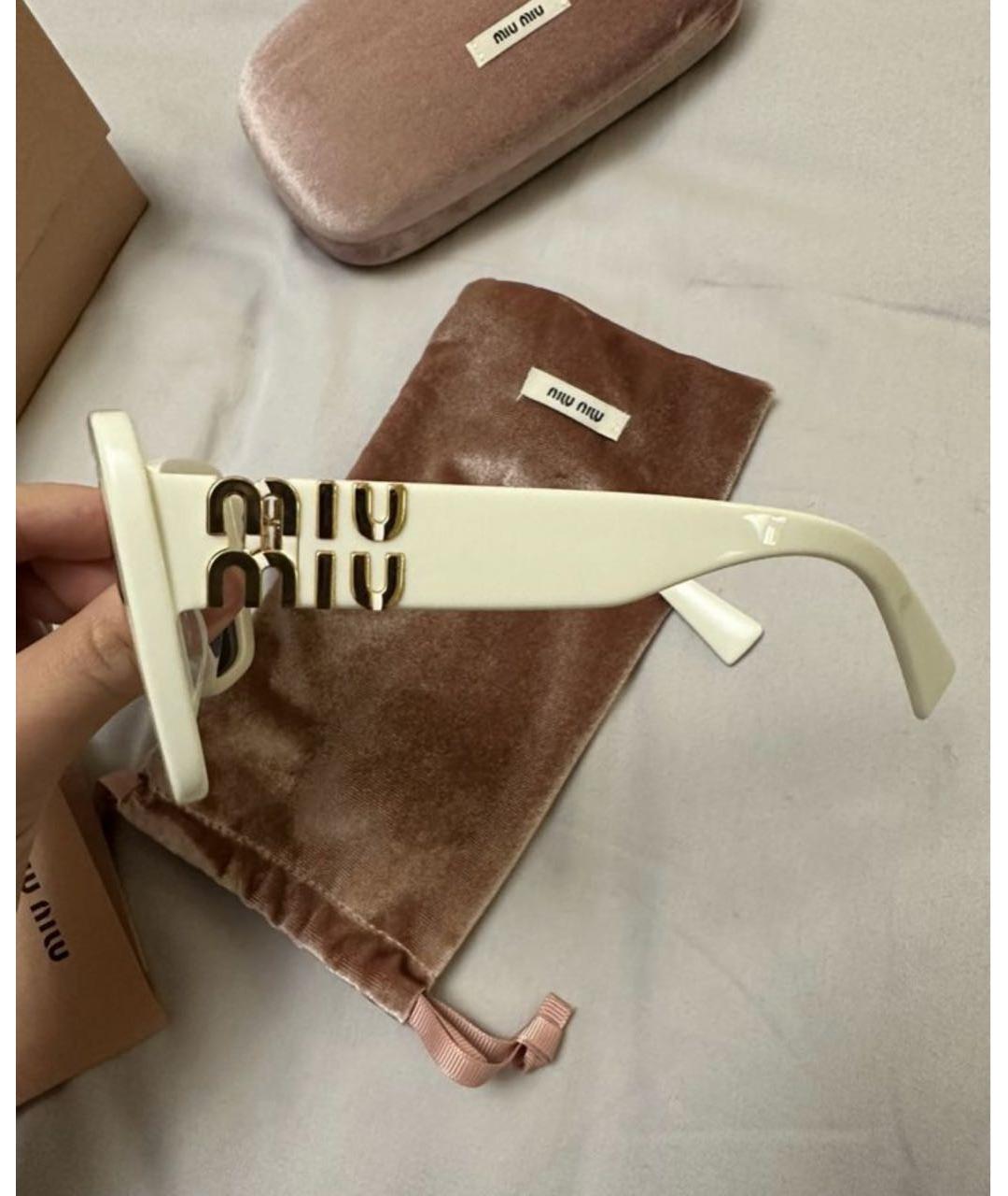 MIU MIU Белые пластиковые солнцезащитные очки, фото 3