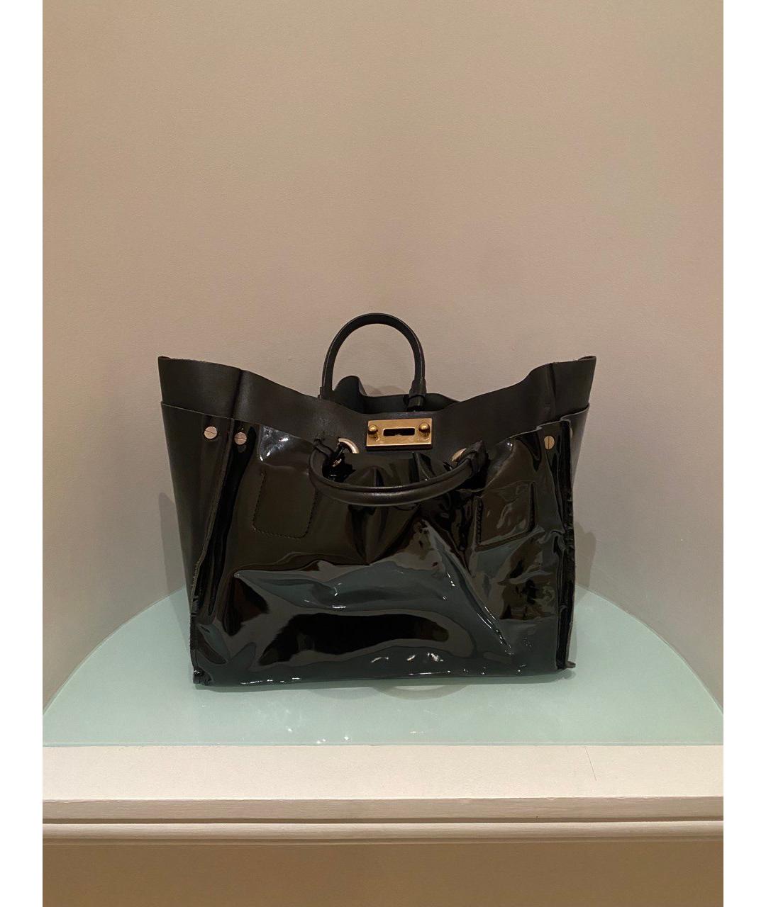 CHLOE Черная сумка с короткими ручками из лакированной кожи, фото 9