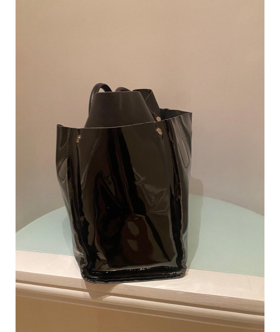 CHLOE Черная сумка с короткими ручками из лакированной кожи, фото 4