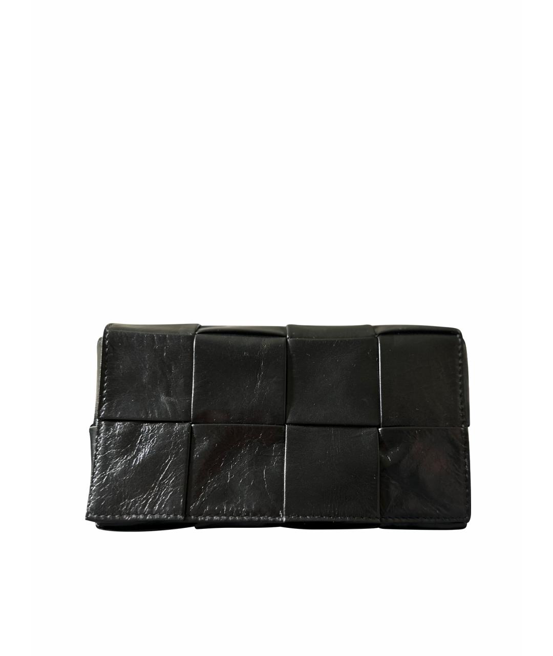 BOTTEGA VENETA Черная поясная сумка из лакированной кожи, фото 1