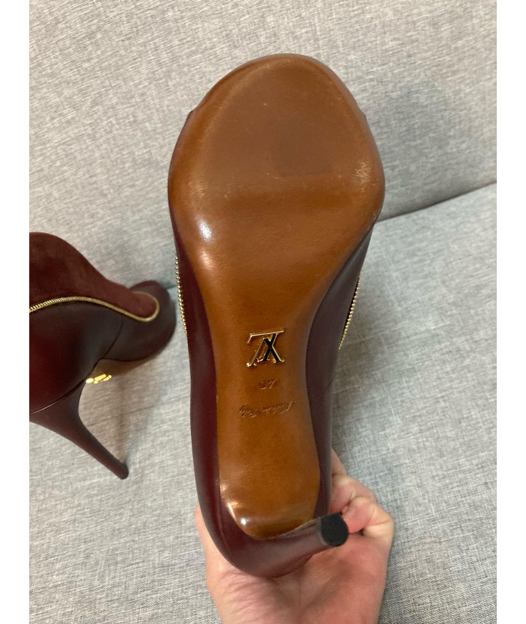 LOUIS VUITTON Бордовые кожаные ботильоны, фото 6