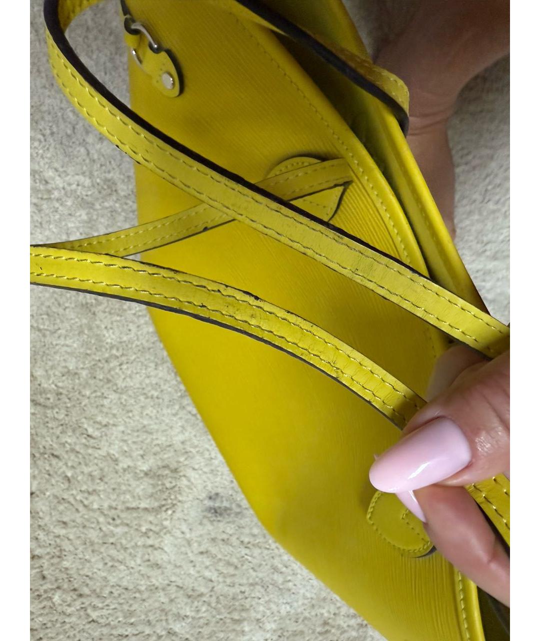 LOUIS VUITTON Желтая кожаная сумка тоут, фото 6