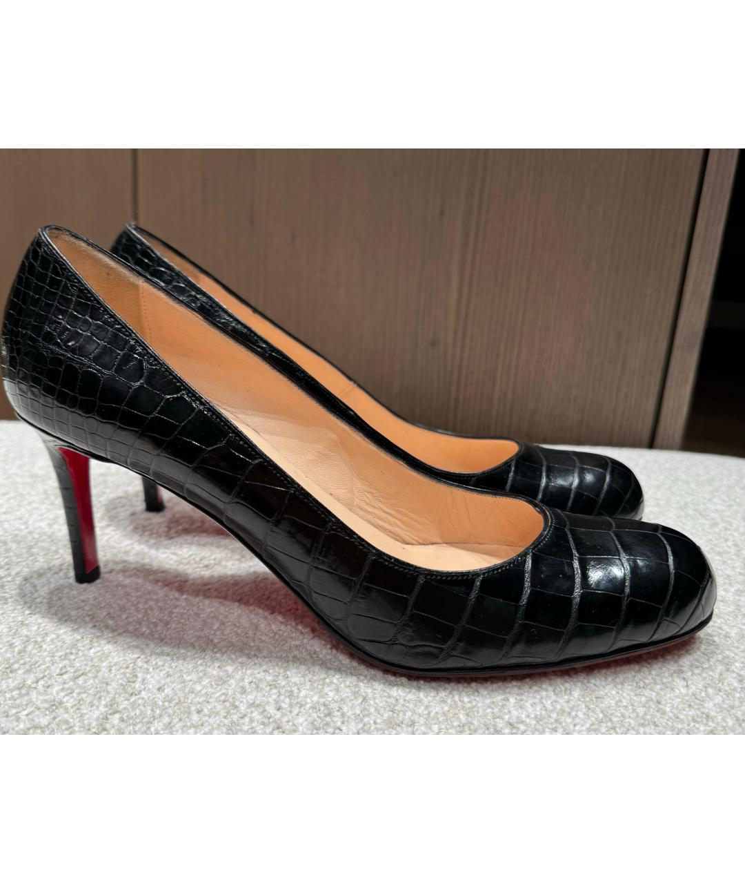 CHRISTIAN LOUBOUTIN Черные туфли из экзотической кожи, фото 3