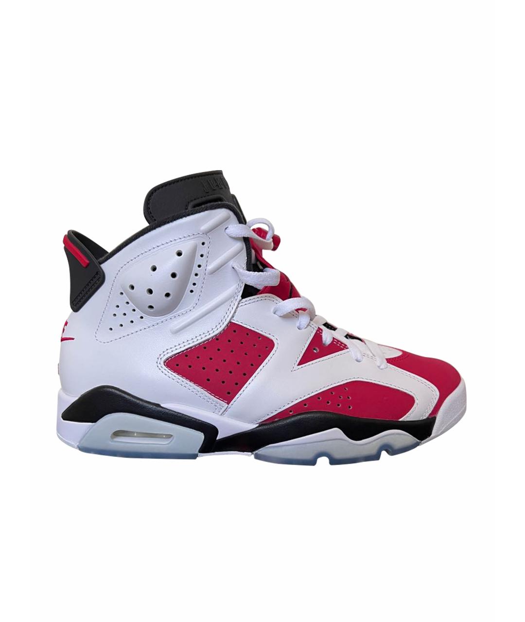 

Высокие кроссовки / кеды