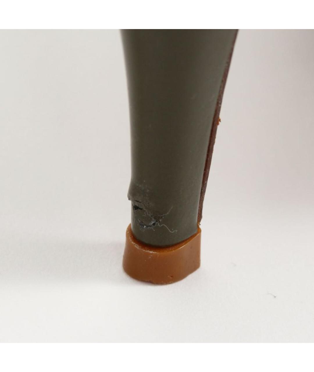 CELINE PRE-OWNED Хаки лодочки на низком каблуке из лакированной кожи, фото 6