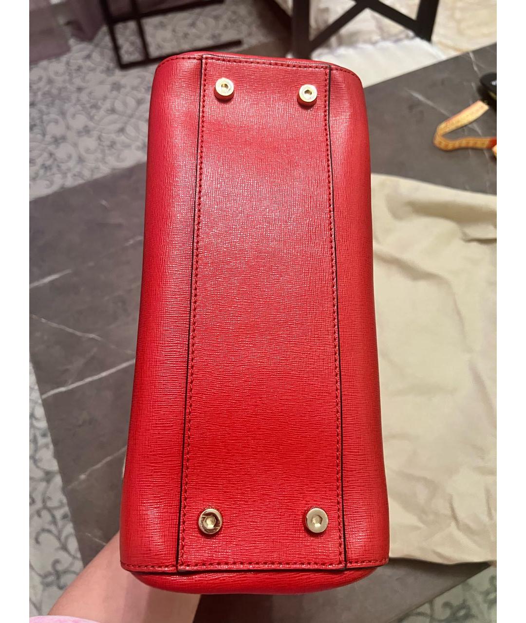 COCCINELLE Красная кожаная сумка с короткими ручками, фото 6