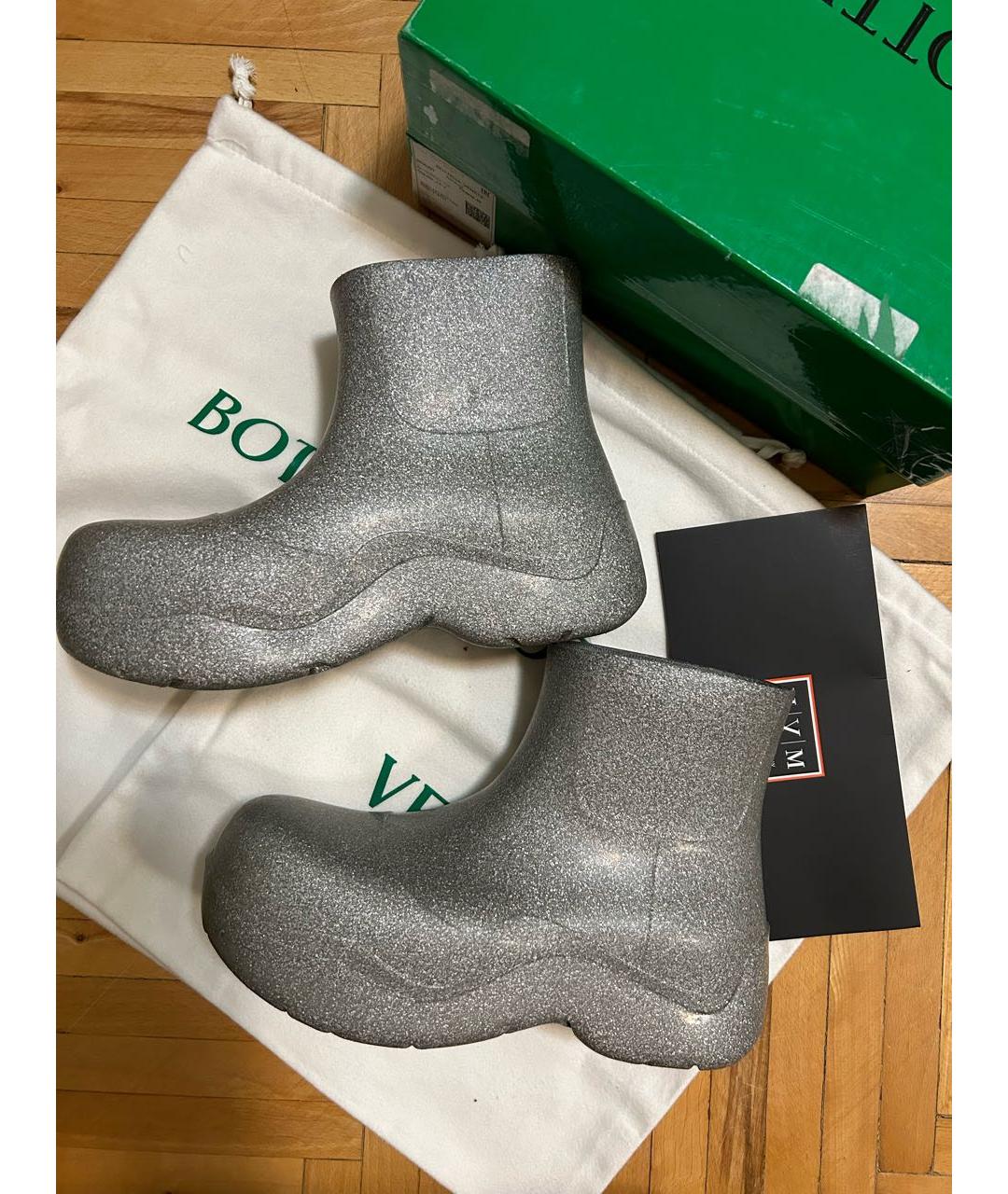 BOTTEGA VENETA Серебряные резиновые сапоги, фото 4