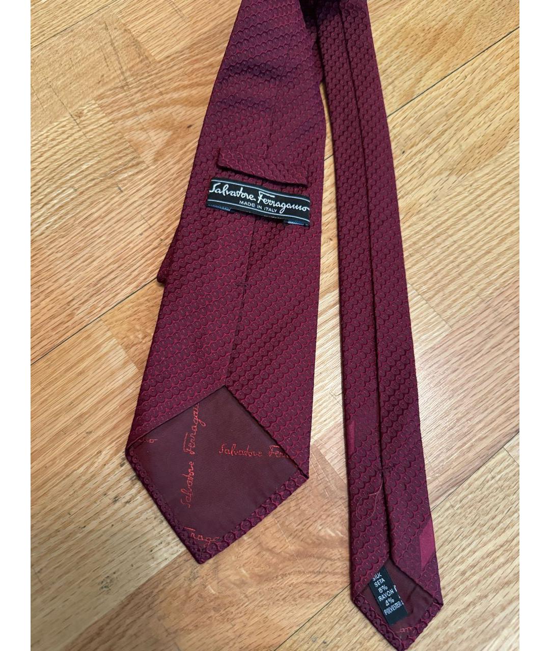 SALVATORE FERRAGAMO Бордовый галстук, фото 2