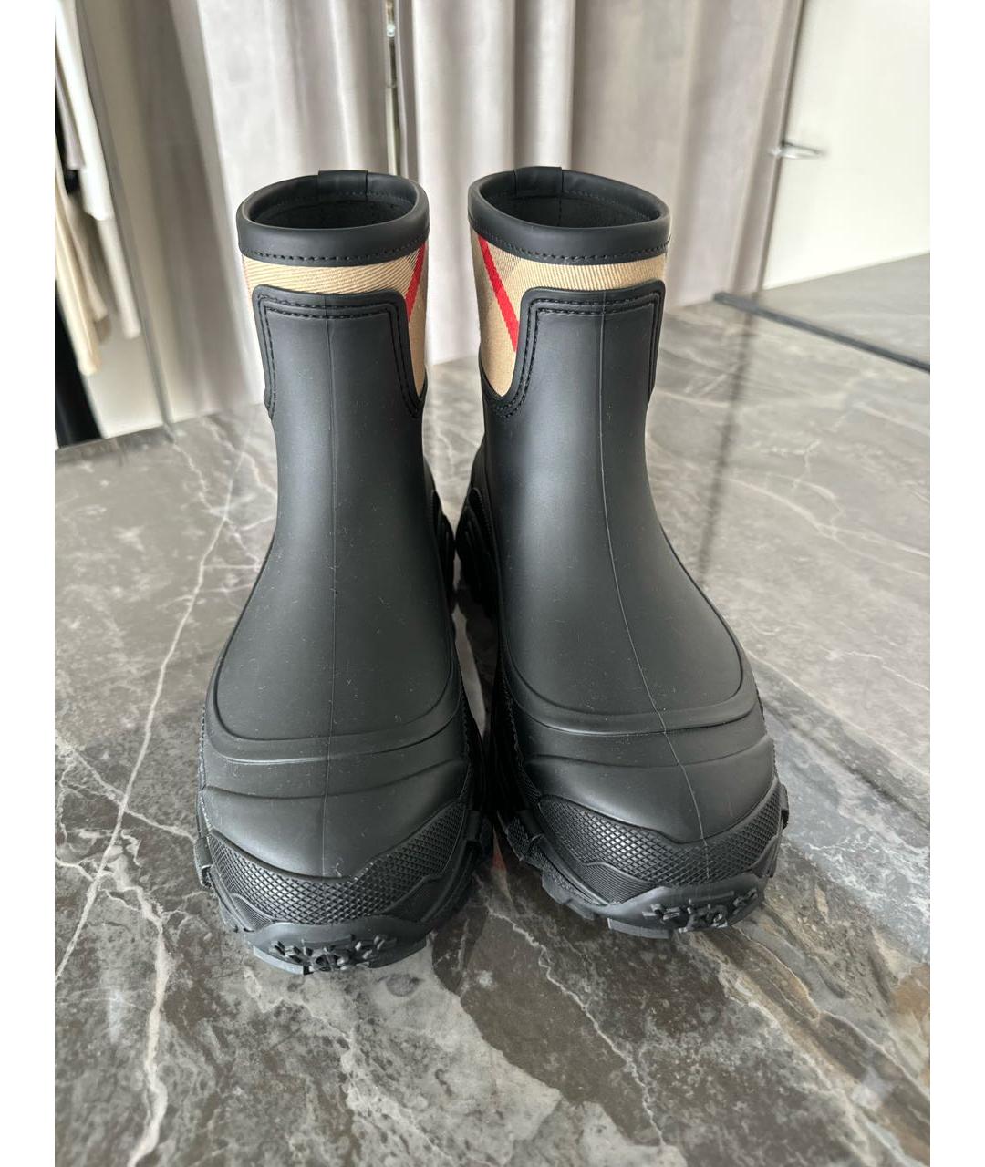 BURBERRY Черные резиновые ботинки, фото 4