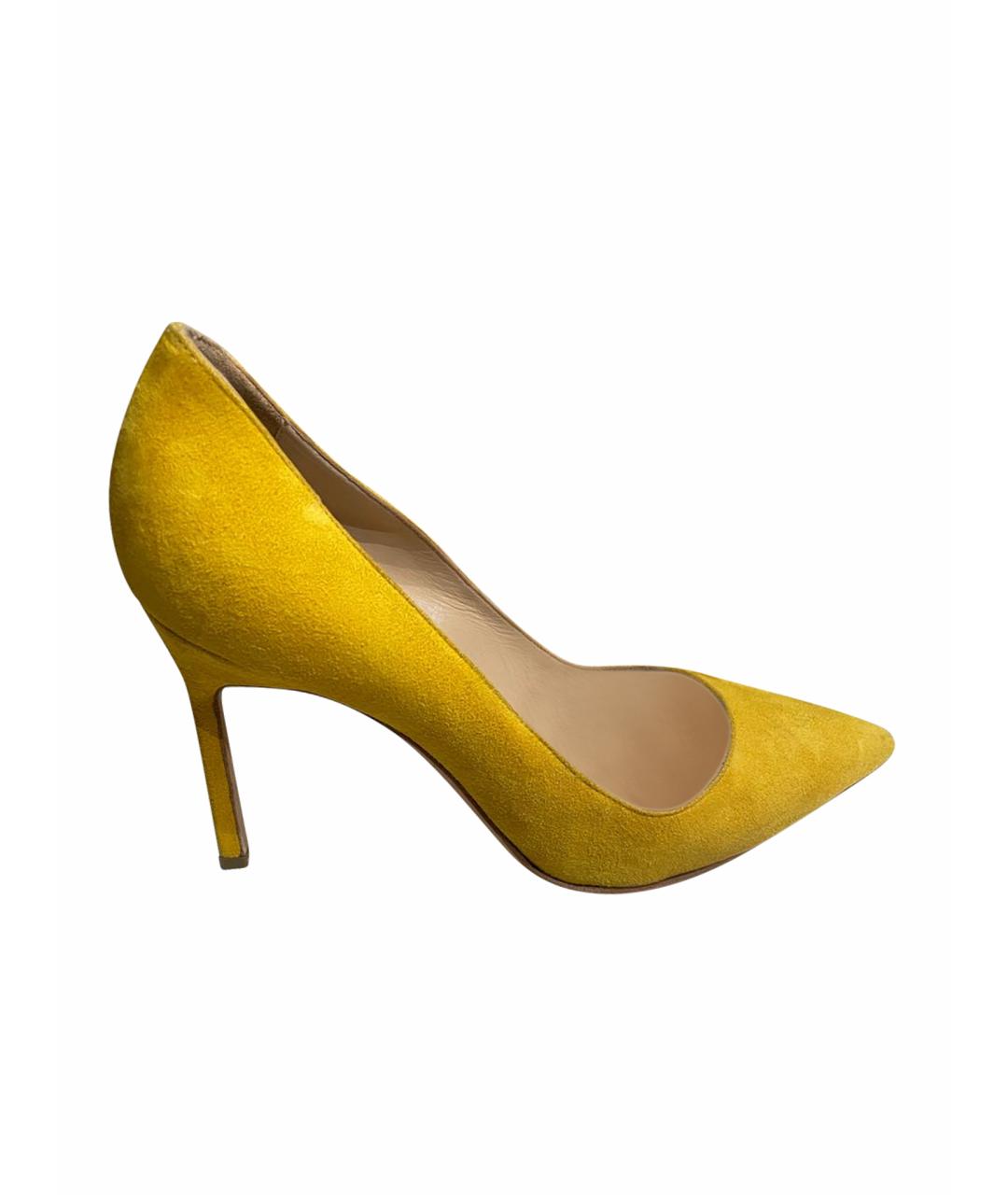 MANOLO BLAHNIK Желтые замшевые туфли, фото 1