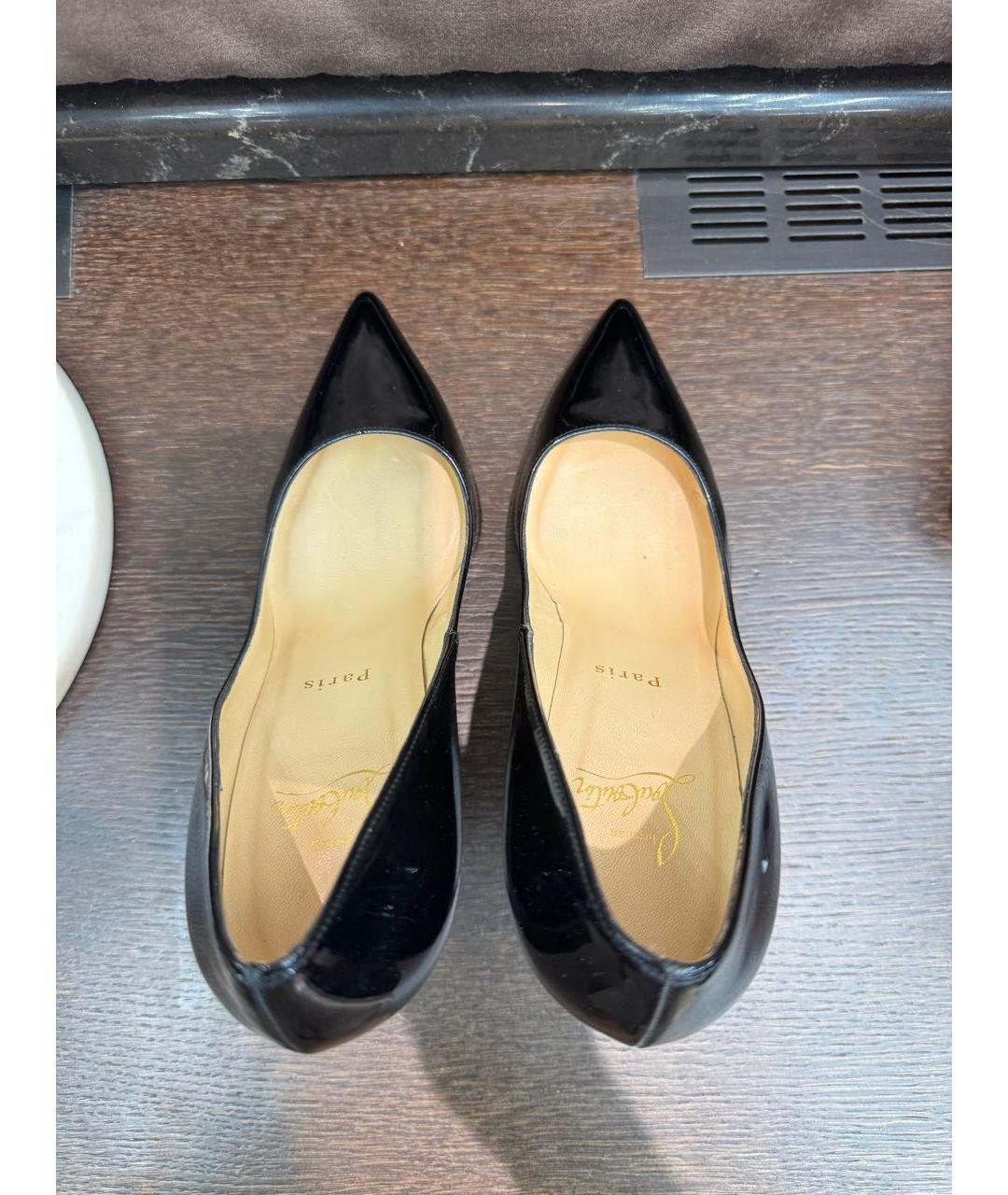 CHRISTIAN LOUBOUTIN Черные туфли из лакированной кожи, фото 3