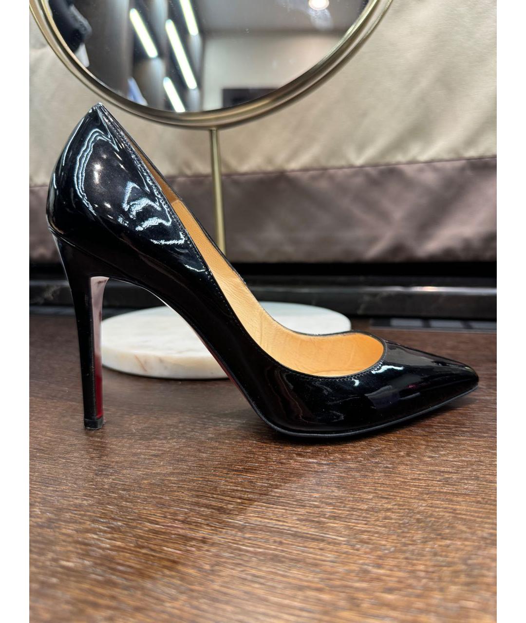CHRISTIAN LOUBOUTIN Черные туфли из лакированной кожи, фото 9