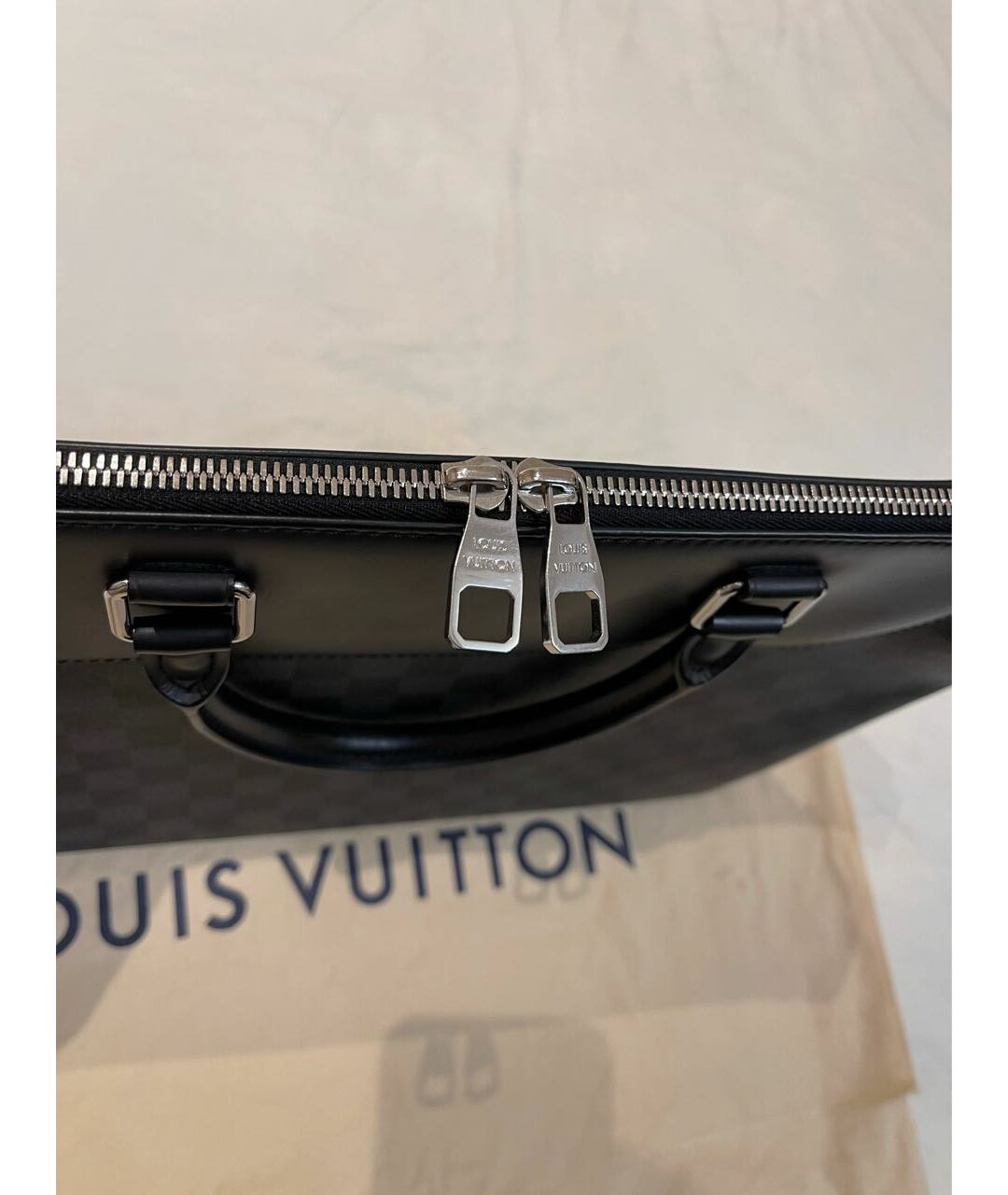 LOUIS VUITTON PRE-OWNED Серый портфель, фото 3