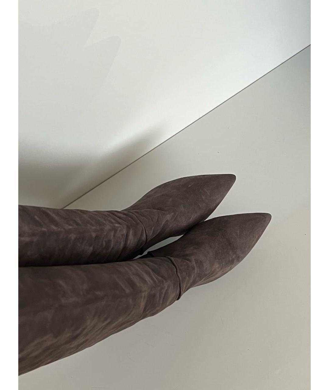 SAINT LAURENT Серые замшевые сапоги, фото 6