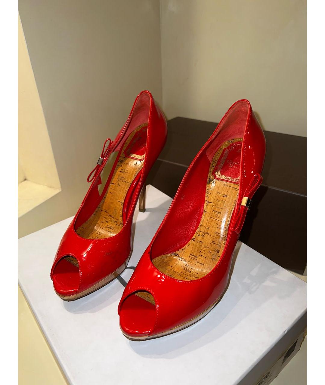 CHRISTIAN DIOR PRE-OWNED Красные туфли из лакированной кожи, фото 2