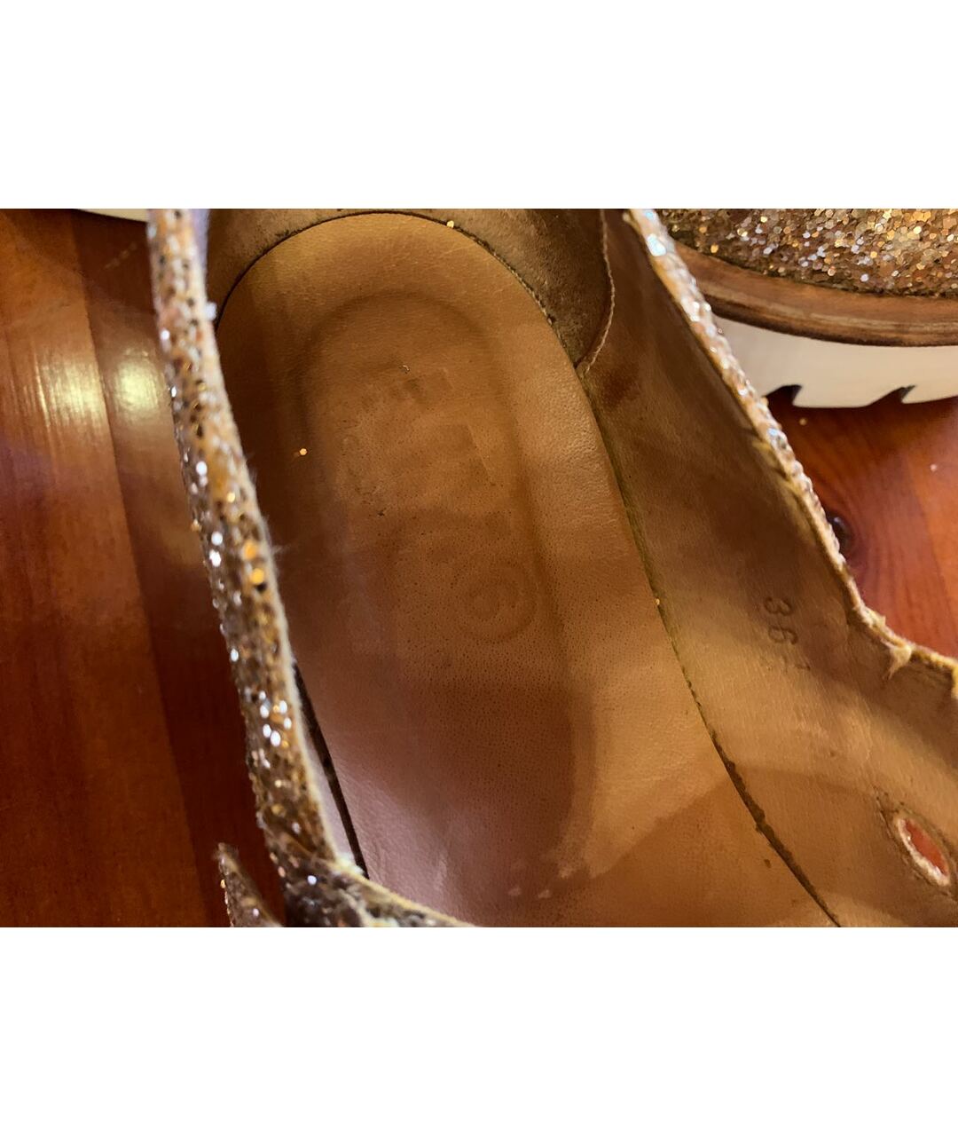 MM6 MAISON MARGIELA Золотые кожаные туфли, фото 7