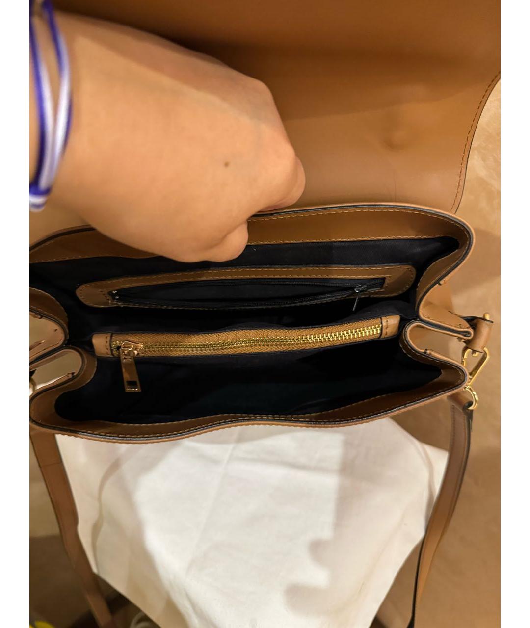 FABI Бежевая кожаная сумка с короткими ручками, фото 6