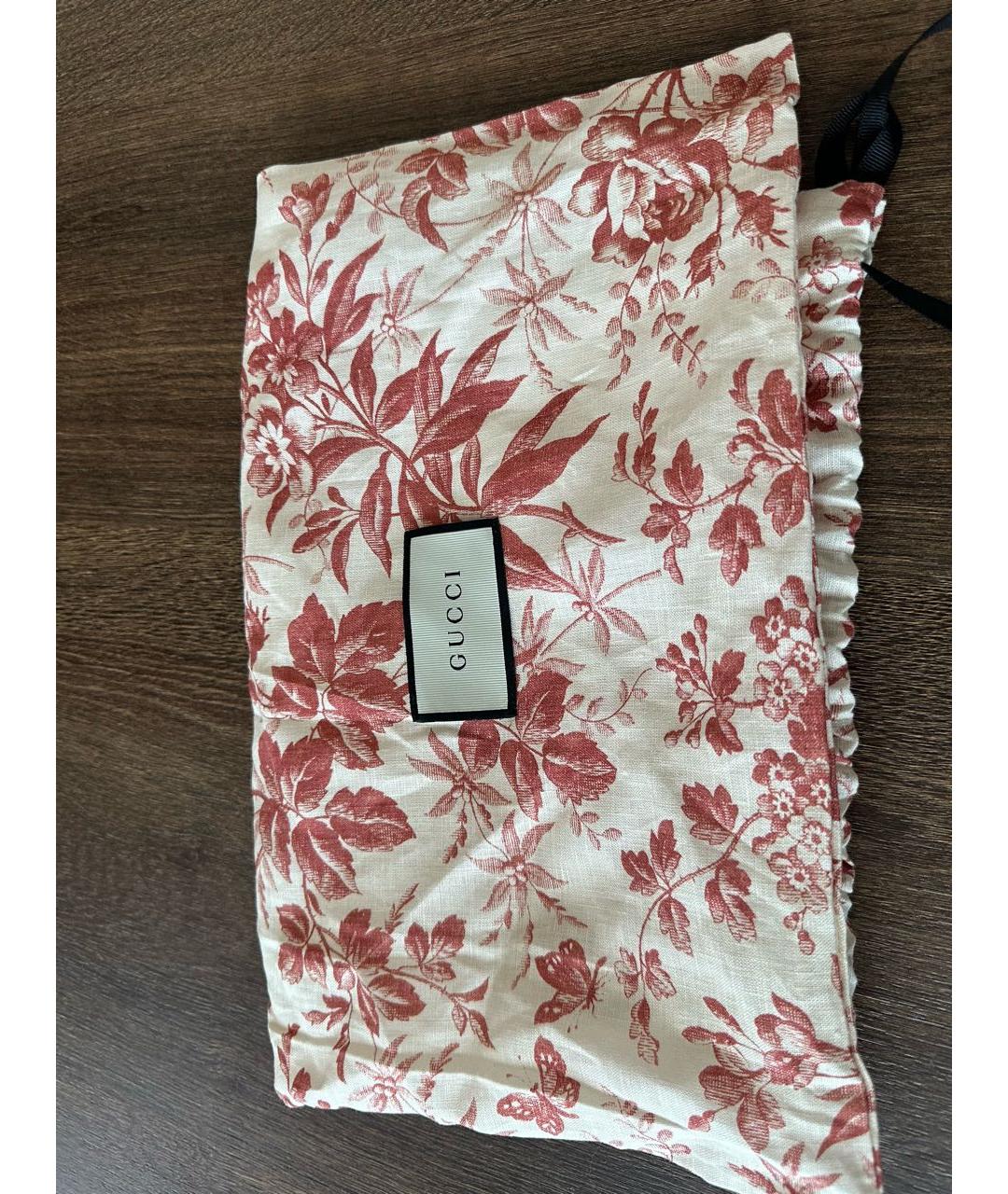 Gucci bloom sales beauty pouch