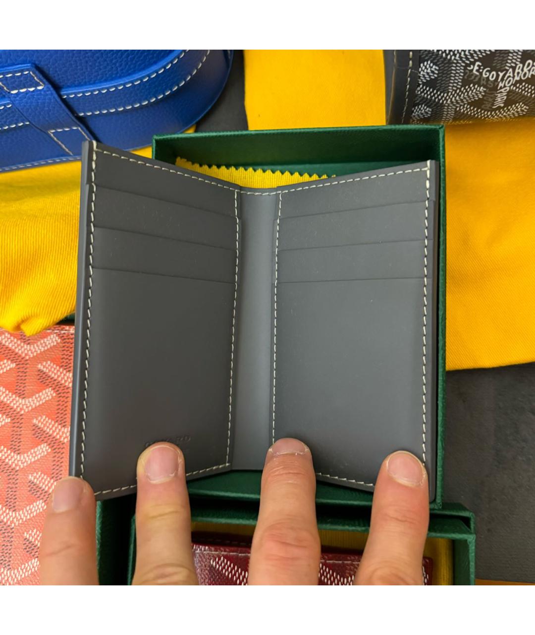 GOYARD Серый кожаный кардхолдер, фото 2