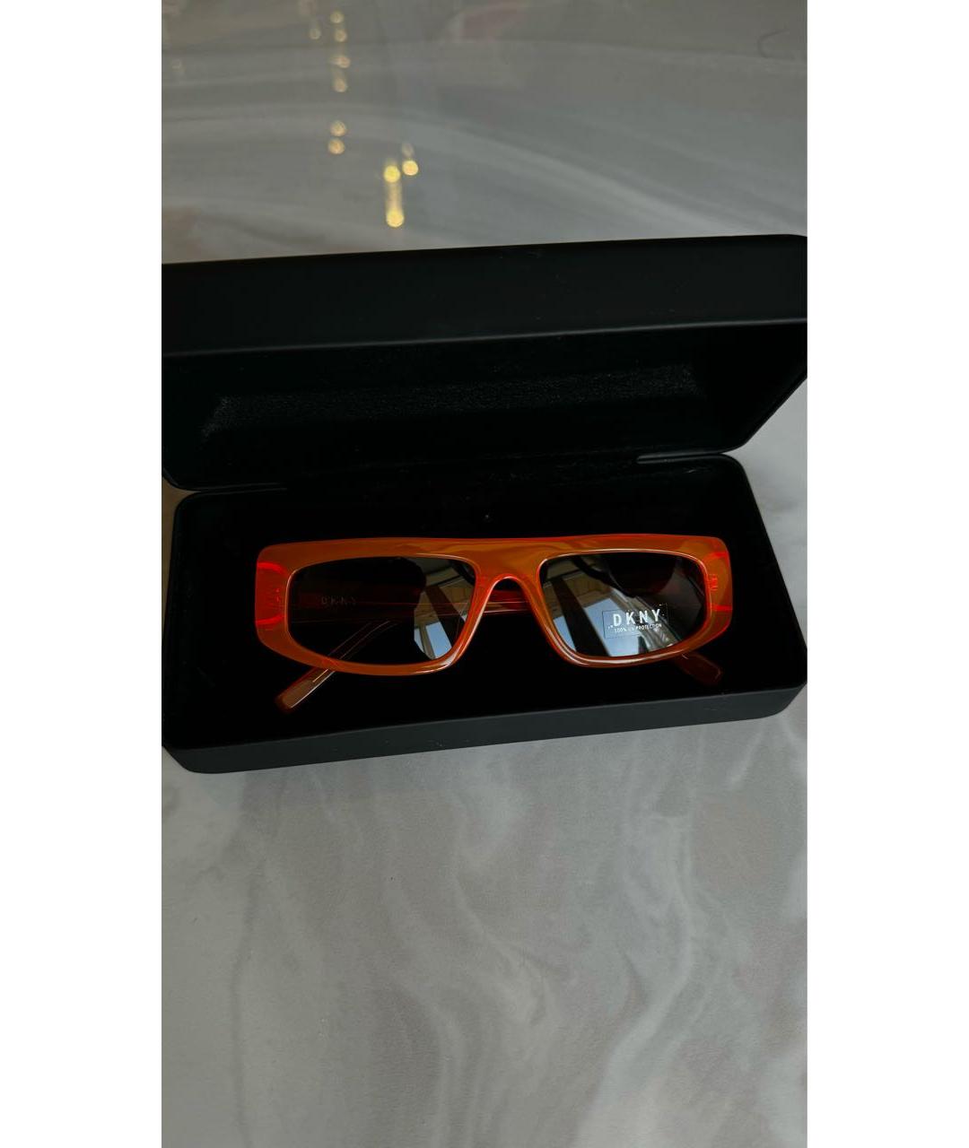 DKNY Оранжевое пластиковые солнцезащитные очки, фото 5