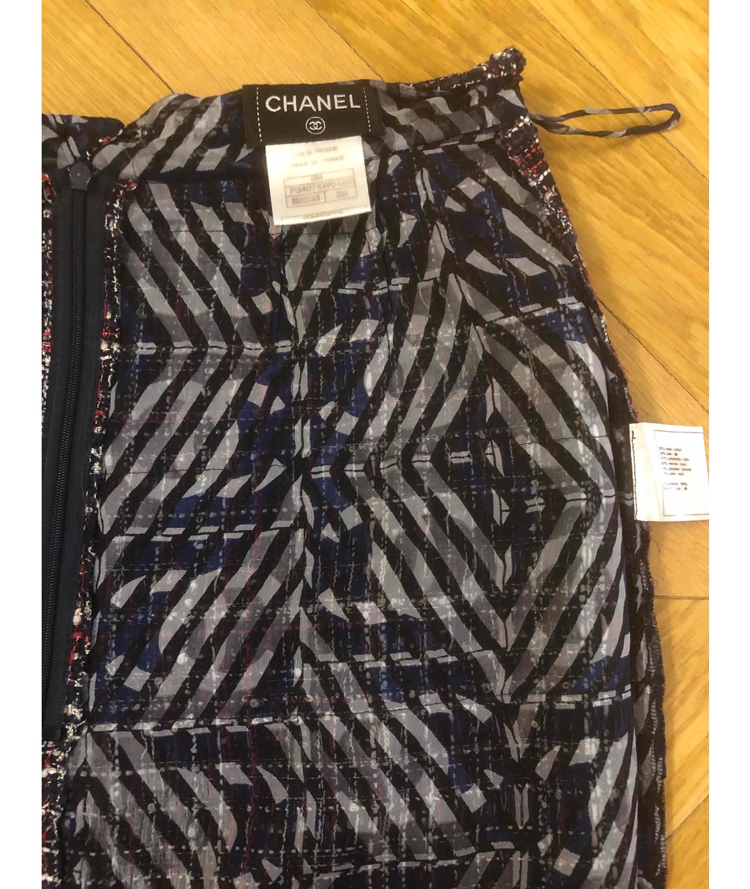 CHANEL PRE-OWNED Бордовая юбка миди, фото 3